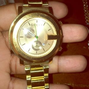 Gucci watch